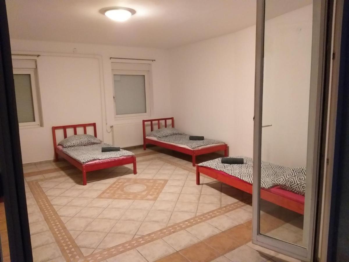 Aparthotel Azure House Keszthely Exterior foto