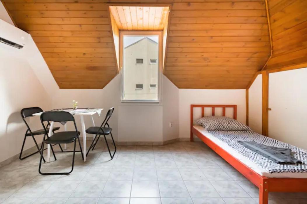 Aparthotel Azure House Keszthely Exterior foto